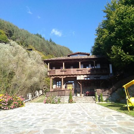 Kyshta Za Gosti Gospodevi Gorno Dryanovo ภายนอก รูปภาพ